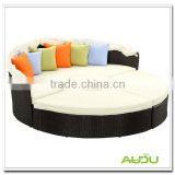 Audu Large Hotel Or Home Bed Round Shaped Beside Pool thumbnail-3