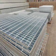 Heavy Duty Steel Grating for Factory Loading Area and Warehouse Flooring thumbnail-3