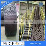 Patterned Chevron Rubber Conveyor Belt ,EP, NN, CC Fabric Rough Top Rubber Belt