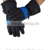 Hot Gloves Make Every Finger Keep Warm in the Witnter thumbnail-1