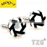 TZG00177 Shell Cufflink