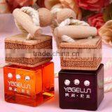 Factory Direct Sale Polymer Clay Hanging Caer Perfume Boltle With Wooden Cap thumbnail-3