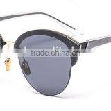 New Design for Men and Women Multi-color Optional Fashion Dazzle Colour Box Butterfly Sunglasses thumbnail-2