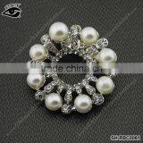 Fashion Shiny Design Rhinestone With Pearl Brooches thumbnail-1