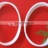 OEM White Color Silicone Wristband thumbnail-1
