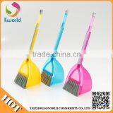 Promotional Top Quality Plastic Foldable Assembled Broom thumbnail-1