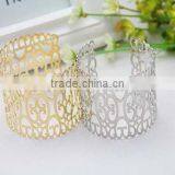 Simple Hollow Design Cuff Bangle Fashion Women Style Cuff Bangle for Valentine's Gifts 2016 thumbnail-4