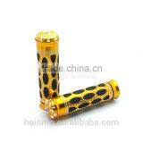 Wholesales 7/8" MTB ATV Motorcycle Handle Handlebar Grips Magenta Handbar Hand Grip Golden Spot thumbnail-3