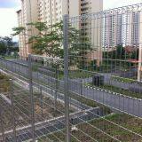 8ft security hot dipped galvanized welded wire mesh border fence with barbed wire