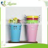 Red Metal Powder Coated Indoor Floor Decorative Flower Vase thumbnail-4