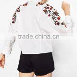Runwaylover EY2383B Women New Fashion 2017 Loose Embroidery Blouse thumbnail-2