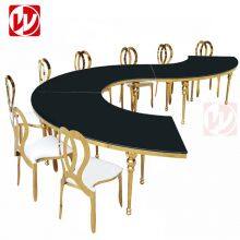 Dubai Luxury Wedding Rental Serpentine Table Gold Stainless Steel Glass Banquet Table thumbnail-5