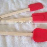 DELUXE WOODEN HANDLE SILICONE 3 PC SPATULA SET