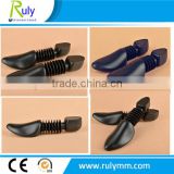 High quality plastic men's shoe trees , PE shoe trees in competitive price