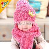High Quality Fashion Korean Golden Crown Applique Knitted Kids Baby Hat Scarf Set thumbnail-2