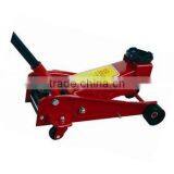 Hydraulic Floor Jack RWFJ-17570 thumbnail-1