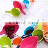 High Quality Colorful Plastic 4pc Measuring Spoon Set thumbnail-4