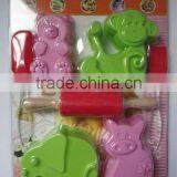 Childrens Silicone Bakeware Baking Set thumbnail-4