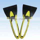 Best Soft Hand Plastic Car Window Ice Scraper With Hang Hole