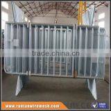 Hot Dipped Galvanized Anping Metal Bridge Feet Road Control Barrier