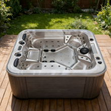 AlbaniaIndoor Bathroom Whirlpool Bath TubMulti-stagefiltrationensurescleaner,morehygienicwater. thumbnail-2