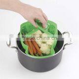 Chic Silicone Vegetable Steamer Food Veggie Steam Basket Microwaveable Cooker