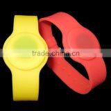 NTAG213 RW27 RFID Wristband by Roxtron - 246 x 36mm thumbnail-6