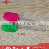 3-piece Silicone Spatula Set With Plastic Handle thumbnail-1