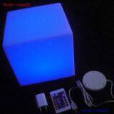 Illuminated Led Plastic Cubes Display thumbnail-2