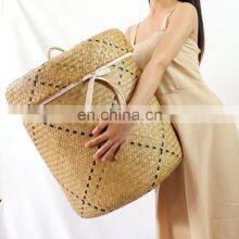 Handcrafted Multifunctional Seagrass Basket Storage Baskets Handwoven Laundry Basket With Handles and a Lid Wholesale thumbnail-1