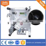 China Manufacturer Semiautomatic Round Bottle Labeling Machine