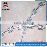 Anping Factory Galvanized Concertina BTO-22 Razor Barbed Wire thumbnail-6