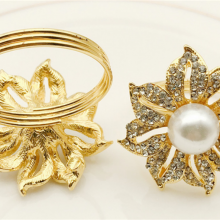 Wedding Napkin Rings Snowflake Metal Napkin Holder Silver Xmas Napkin Buckle for Holiday Party Dinner thumbnail-4