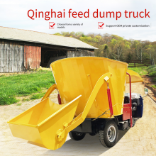 Cattle Feeding Machine for Farms, Self-propelled Diesel Straw Spreader, Hydraulically Driven Straw Spreader for Pastures thumbnail-2