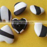 Union Logo Plastic Shell Heart Shape Self Fabric Covered Shank Button -- F1503 thumbnail-4