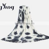 Customerized size highlights Chinese pattern blanket