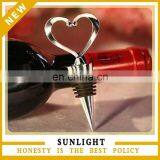 Hot Sell Zinc Alloy Combination Wine Bottle Stopper And Opener Wedding Party Gifts for Couple thumbnail-1