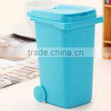 BT05B Colorful Desktop Plastic Mini Trash Can Pen Holder thumbnail-3