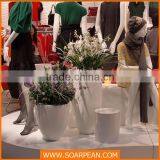 Customized Decorative Large Fiberglass Flower Vase thumbnail-4