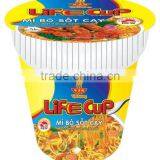Spicy Beef Flavour Instant Noodles thumbnail-1
