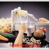 Multi Functional Hurry Slicer Hand Vegetable Chopper Slicer Manual Twista Chopper Tri-blade Plastic Spiral Vegetable Slicer thumbnail-1
