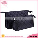 China cheap luxury fashion cosmetic bag with zipper