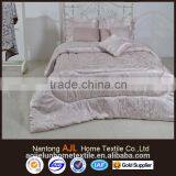 Wholesale Saudi Arabia Market Winter Bed Skirt Jacquard Comforter Sets thumbnail-1