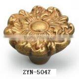 Vintage Zinc Alloy Antique Drawer Knob With Antique Brass Polished