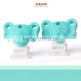 New Arrived Wood And Metal Pacifier Clip Baby Paicifer Holder Clip thumbnail-3