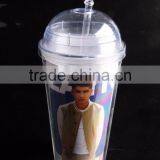 Plastic Tumblers With Dome Lids and Straws thumbnail-4