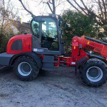 HZM825 HZM825T 2.5 Ton Lift Capacity Farm Tractor Telescopic Front End Wheel Loader for Sale thumbnail-4