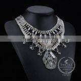 High Quality Vintage Rhinestone Chunky Statement Necklace Tin Alloy Fashion Women Pendant Necklace 6390055 thumbnail-3