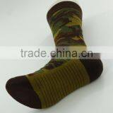 Men Camouflage Design Crew Sport Socks Thick Elite Basketball Socks thumbnail-6