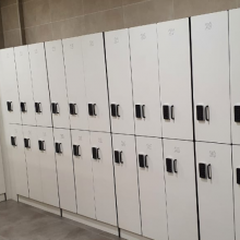 Компактный спортивный шкаф для хранения Compact Board HPL Board. Школьный спортивный шкаф. Умные шкафчики-кабины